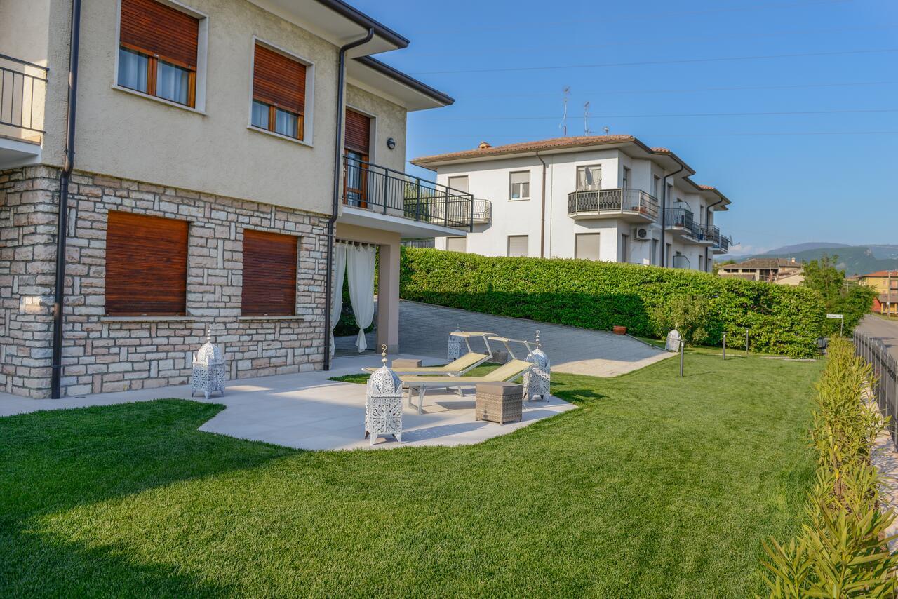 Villa Viola-Comoda Villetta A Caprino Veronese Bagian luar foto